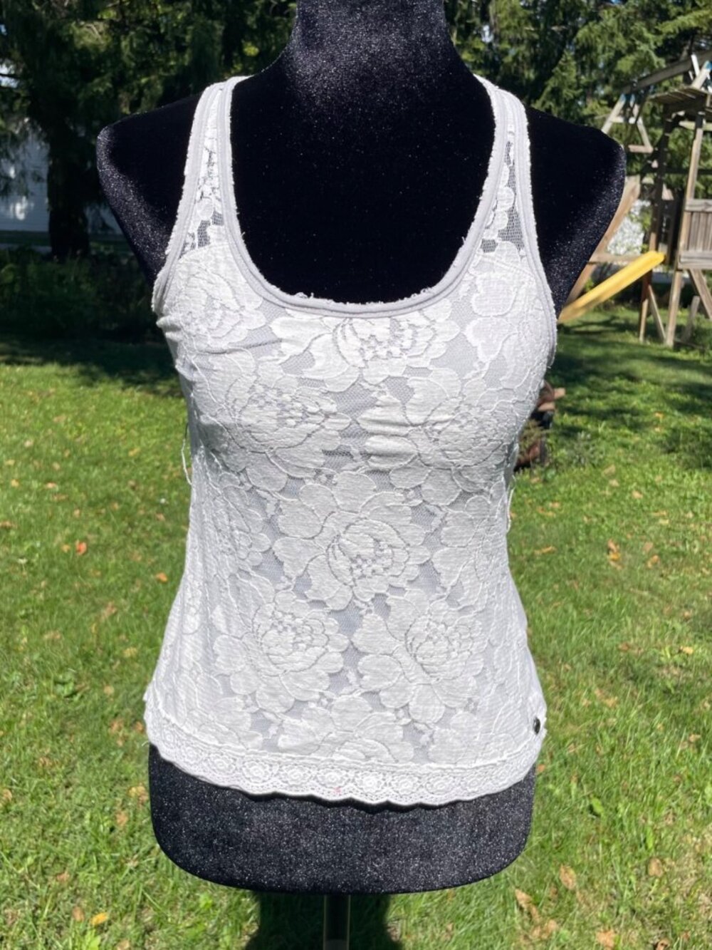 Y2K Abercrombie Cami Tank Top Cream Layered Lace Stretchy Fairycore Coquette Twi